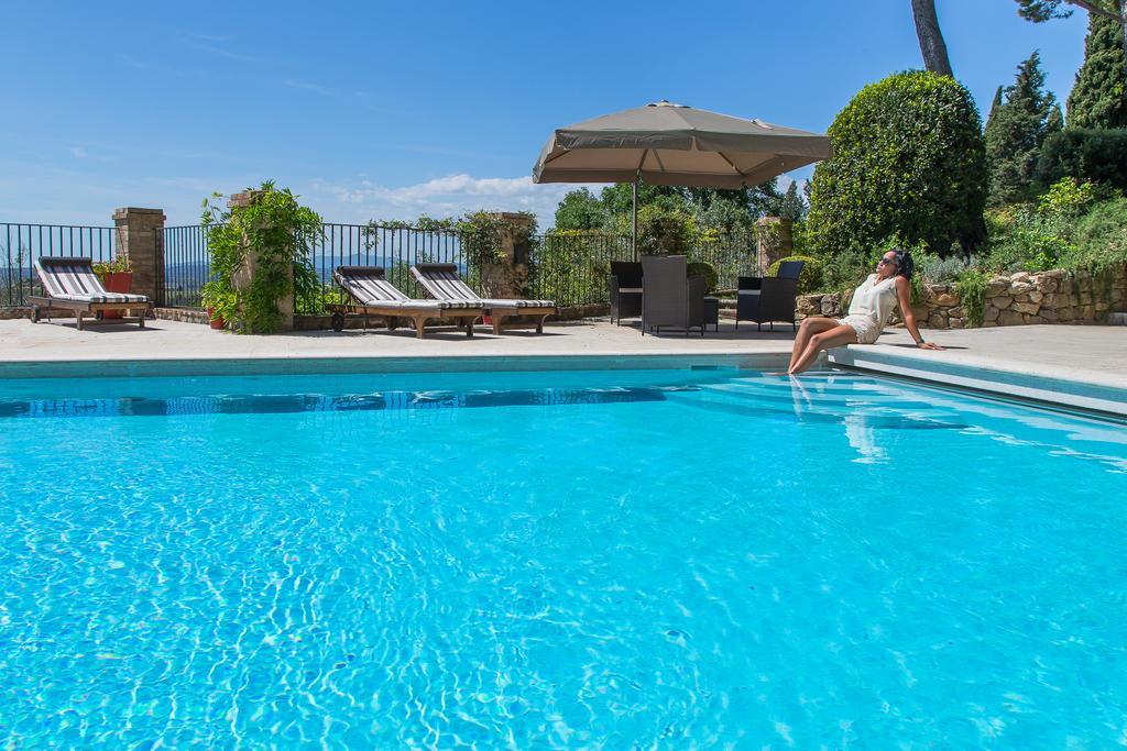 Argiano Dimore Wine Relais Bagian luar foto