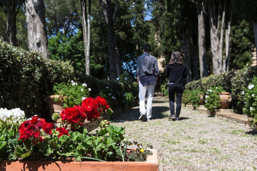 Argiano Dimore Wine Relais Bagian luar foto