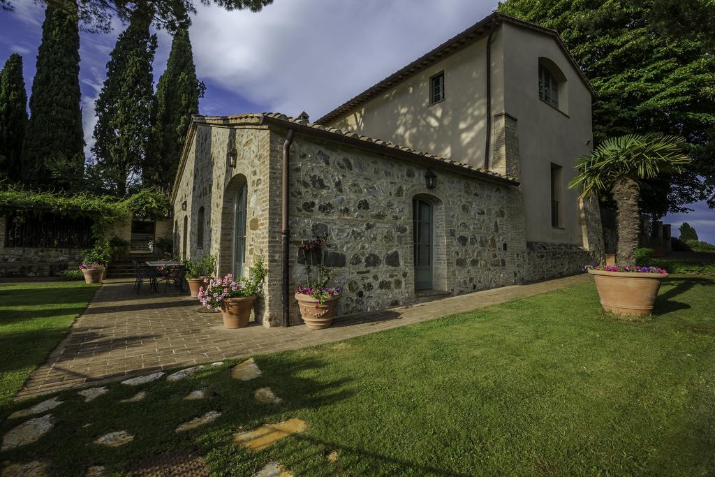 Argiano Dimore Wine Relais Bagian luar foto