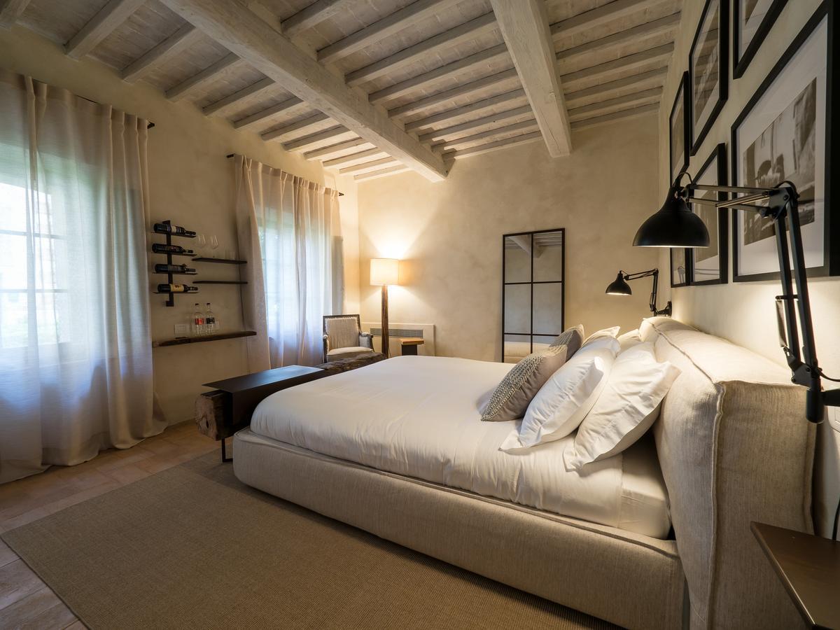 Argiano Dimore Wine Relais Bagian luar foto